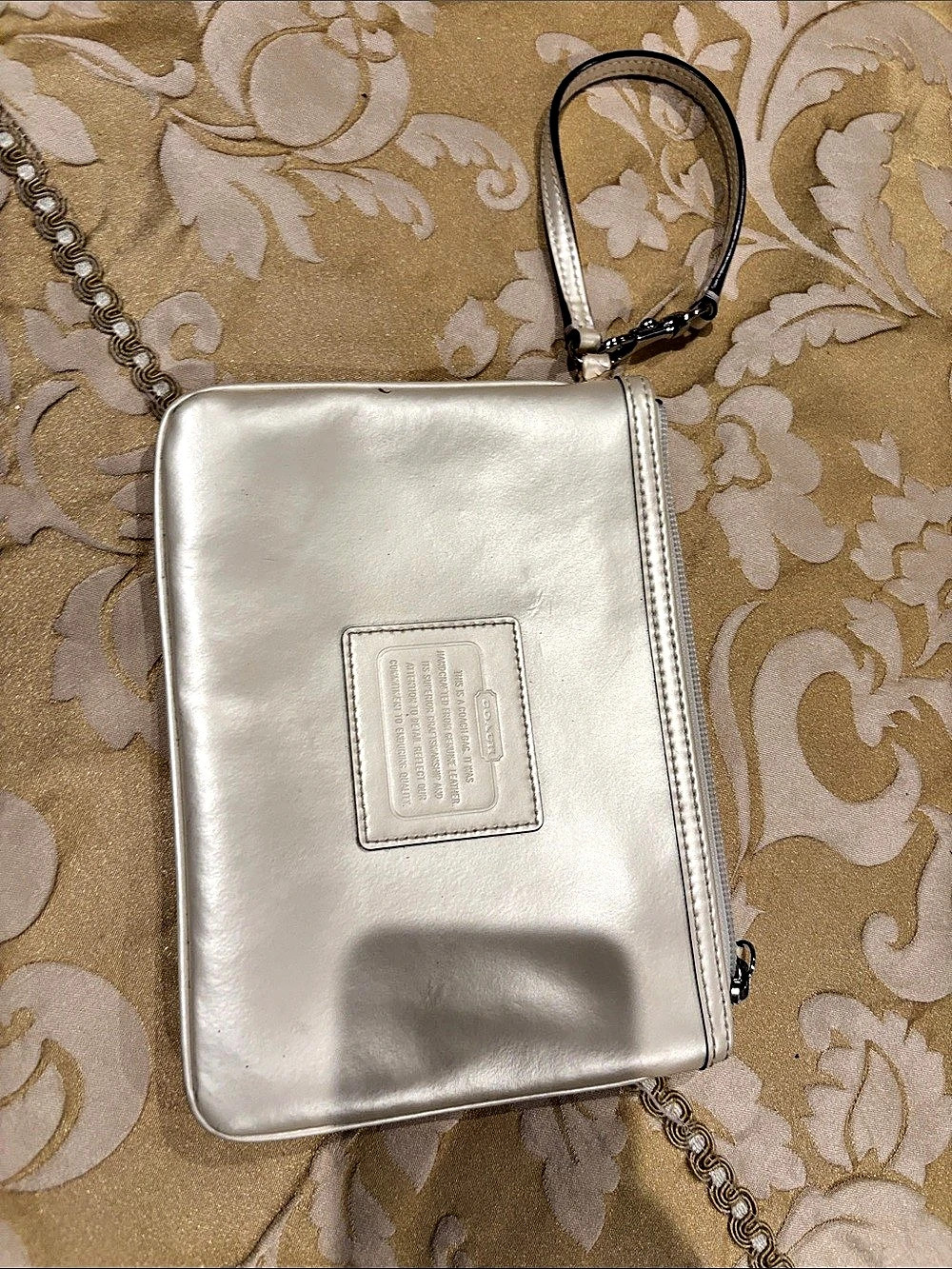 Coach Storypatch Leather Wristlet White Crossbody Bag